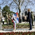 Stamenkovski položila venac na Spomenik deci stradaloj u NATO agresiji: Srbija pamti