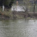 Izlila se Zapadna Morava kod Požege, poplavljeno 200 hektara, zatvoren put