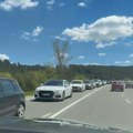 Kilometarske kolone sa Zlatibora (video)