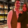 Naš pevač (30) se razveo u tajnosti, pa se ponovo oženio i dobio dete. Sad se venčali u crkvi i čestitke pljušte: "Rastemo…