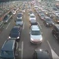 Oko sat vremena se čeka na granicama sa Mađarskom i Hrvatskom