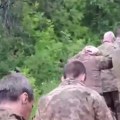Krenuli u pomoć saborcima, kada su videli da su svi mrtvi odmah su digli ruke: Masovna predaja kod Gorlovke (video)