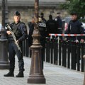 Francuska angažuje 90.000 policajaca u novogodišnjoj noći