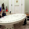 Putin se sastao sa Kusturicom u Kremlju: "Emirove zasluge su očigledne, o kraju njegove karijere je rano govoriti" (foto…