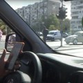 Kako stati na put neodgovornim vozačima koji koriste mobilni telefon u vožnji?