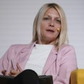 "Veliki minus": Bojana Selaković: "Fotografija Picule sa puškom nije omaška, već poruka"