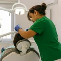 Stomatološka ordinacija dr Violeta Vladimirov – Vaš osmeh zaslužuje stručnu negu
