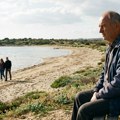 Jeziva scena na čuvenoj plaži u Hrvatskoj: Policajac u penziji se skinuo go i pred svima...
