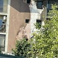 Požar na Zvezdari! Izgoreli automobili poznatog rent-a-cara: Vatra gutala sve pred sobom, oštećena i zgrada!