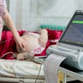 Devojčica (10) došla u bolnicu zbog bolova u stomaku, lekari otkrili trudnoću: očuh uhapšen