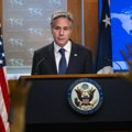 Blinken: SAD oštro osuđuju napade na policiju na Kosovu