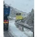 Hrvatska okovana snegom i ledom: Na putevima oko Splita neviđen haos (video)