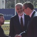 Vučić sa Zelenskim i Ramom u Tirani: Imamo više predloga za tekst deklaracije