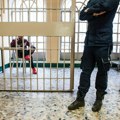 Zatvorenici u Parmi štrajkuju glađu, italijanska premijerka najavljuje kriminalizaciju pasivnog protesta