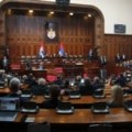 Ponovo burno u Skupštini Srbije: Brnabić još nije izabrana, nastavak sednice u sredu