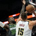 Jokić piše istoriju NBA lige: Denver ne briljira, ali je zato Srbin svetla tačka (video)