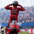 Mark Markez pokorio Holandiju! Čudesni Španac ponovo dominirao, trku obeležio pad njegovog brata