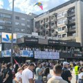 Blokirana zlatiborska magistrala. Protest građana iz svih krajeva Srbije na glavnom trgu u Užicu