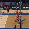 Odbojka ovo ne pamti: Libero Srbije usred poena preskočio reklame i otrčao na klupu, usledila senzacija