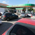 Putinovo energetsko carstvo u krizi: Goriva sve manje, cene eksplodirale, na pumpama redovi