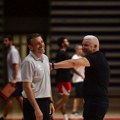 Tresla se Arena: Kada su Navaro i Kalinić izašli na parket, orila se pesma Delija! Ovako je izgledao njihov doček! (video)