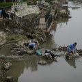 Klizišta i poplave na severozapadu Kine odnele dva života, 16 osoba se vode kao nestale