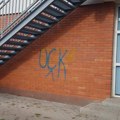 Zastrašivanje Srba: Na osnovnoj školi u Klokotu ispisani grafiti "UČK"