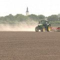 Objavljen poziv za vršenje kontrole plodnosti obradivog poljoprivrednog zemljišta u Vojvodini