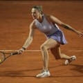 Ne da Arina Marti ni set: Sabalenka u četvrtfinalu Rima