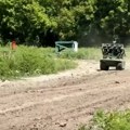 Ruska armija predstavila „Mini-Solncepek“: Lanser termobaričnih raketa nalik TOS-1A ali u vidu drona! (video)