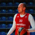 Zvezda se osramotila na Kipru! Poraz od 37 razlike protiv Pariza i bleda partija nosilaca