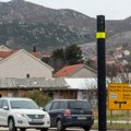 Источна Херцеговина: Више саобраћајних несрећа, хиљаде прекорачења брзине