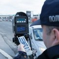 Divljao audijem 228 na sat i preticao preko pune linije! Haos na putevima Srbije tokom Prvog maja: vozili mortus pijani