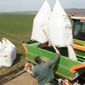 Због рата САД с Ираном обим светске трговине вештачким ђубривом опао за 30 одсто