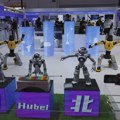 CNN: Kineski humanoidni roboti očarali svet, ali da li su oni, u suštini, velike igračke?