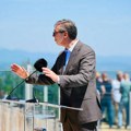 "Imamo neke 'sitne' probleme", Vučić o cenama goriva i smanjenju akciza: "Godinu i po dana imamo sankcije nad NIS-om, borimo…