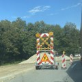 RADOVI NA PUTEVIMA ŠIROM SREMA: Evo gde su zatvorene trake, gde se čeka i do kada traju radovi