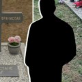 "Желим да знају где лежи њихов Бранислав", Дарко и даље трага за породицом незнанца коме је подигао споменик