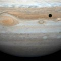 Atmosfera vrelog Jupitera nije savršen krug