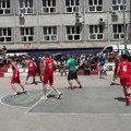 Košarkom za pomoć drugarici (VIDEO)