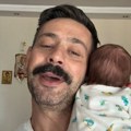 (Video) Suze, šok i neverica, pa joj spustio slušalicu Milan Vasić objavio trenutak kad mu je žena Maja javila da je trudna…