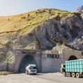 Najmračniji i najopasniji tunel na svetu - u njemu se teško diše i sudari su česta pojava