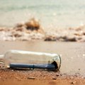 Poruka u boci putovala 2 godine i prešla 4.300 km: Našao je pas, a evo ko ju je poslao i odakle