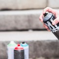 Grafit „Ćlokaderi ustaše“ ispisan na fasadi kuće sekretara Demokratske stranke u Novom Sadu