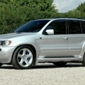 BMW i Kith ubacili V10 motor u prvu generaciju modela X5