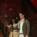 Goran Stanković publici u Herceg Novom: Danas mi u našoj zemlji živimo u represiji, način da opstanemo kao ljudi je da se…