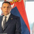 Vulin najavio predsedničku kandidaturu i pozvao pristalice da na parlamentarnim izborima glasaju za Vučićevu listu
