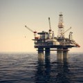 Porasle cijene nafte, brine napetost zbog Bliskog istoka
