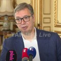 "Očekujemo Makrona u Beogradu": Vučić iz Francuske: Najavio otvaranje Srpske kuće u Parizu (video)