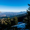 Zima stigla u septembru: Sneg pao u BiH zabeleo se na Jahorini i Bjelašnici (foto)